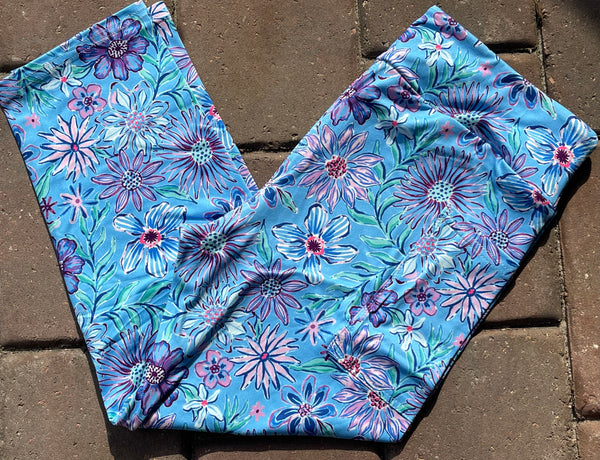 Lilly Flowers with Side Pocket Leggings