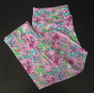 Lilly Vibes with Side Pocket Leggings