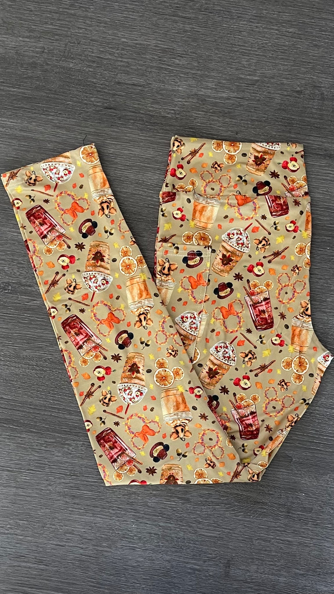 Thankful with Side Pocket Leggings